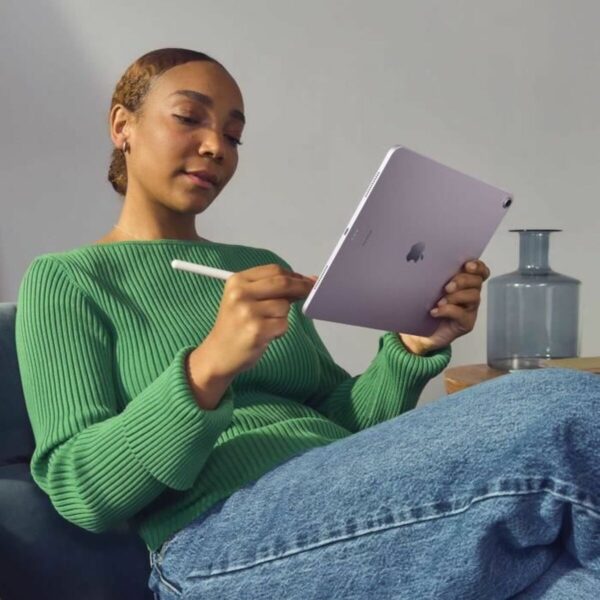Tablet Apple iPad Air 11" M2 8 GB RAM 256 GB Grey - Image 2